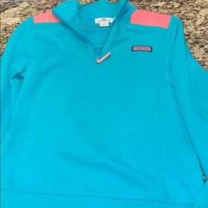 never worn vineyard vines quarter zip